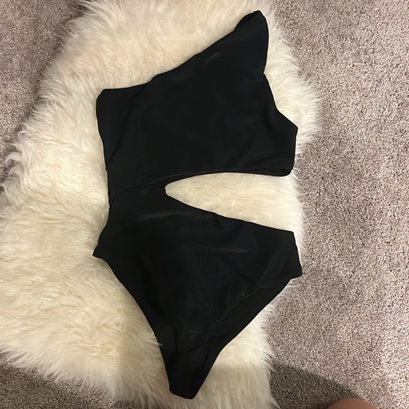 NWOT Beach Riot Celine Ribbed One Piece - Picture 5 of 6